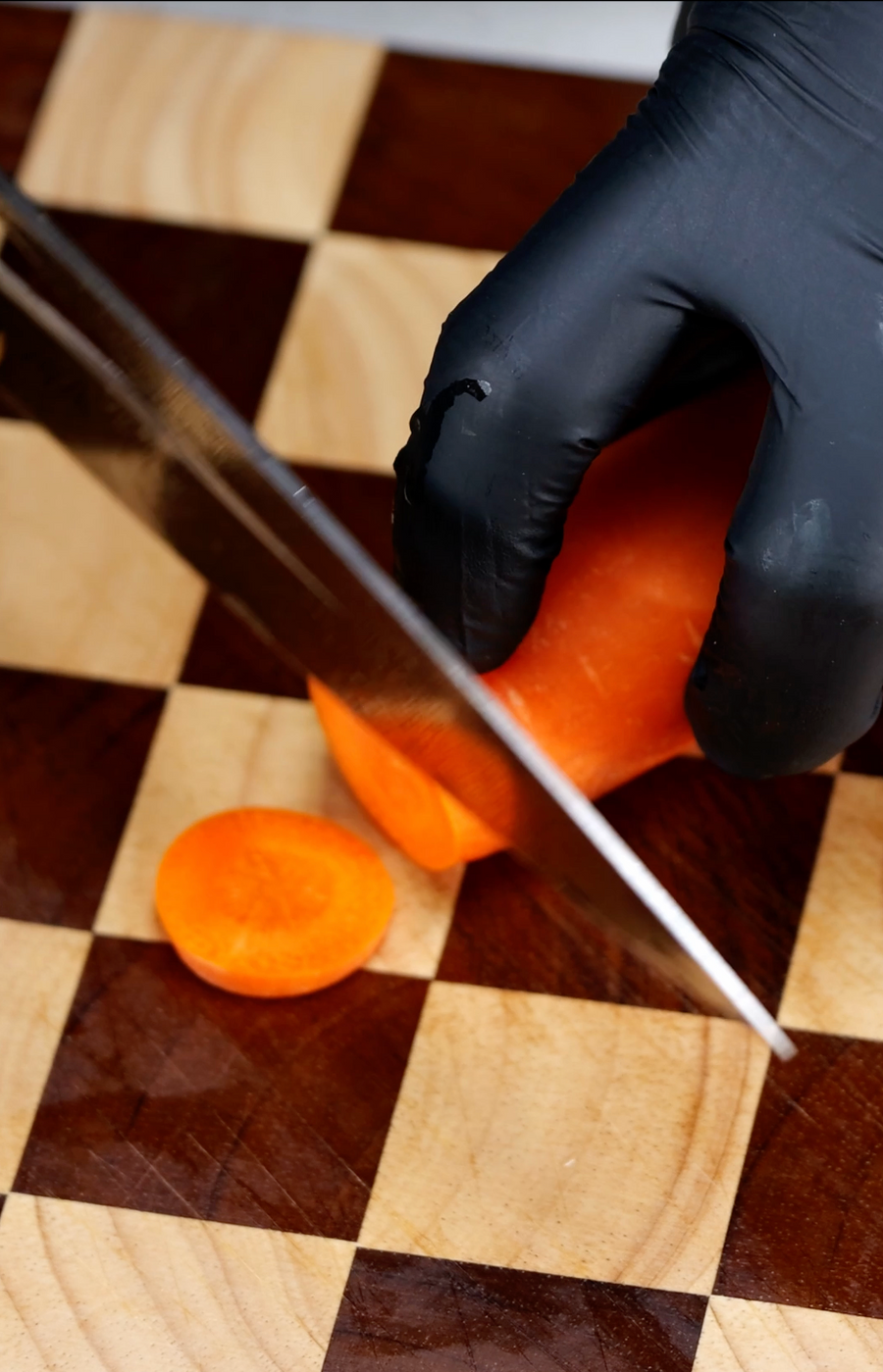 The Pearl Eye Edition – Signature Knife by JIKKO®