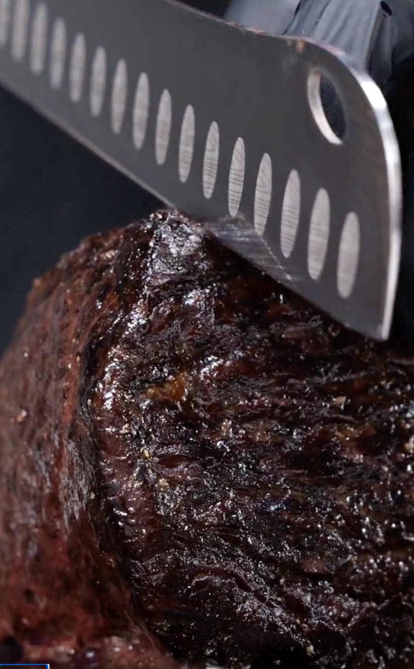 The SteelFang Red Edition – Brisket Knife by JIKKO®